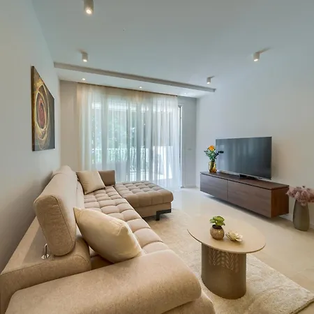 アパート Modern Zia Lux スプリト